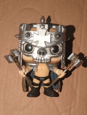 Funko Pop WWE: Triple H Skull King #52 Chase